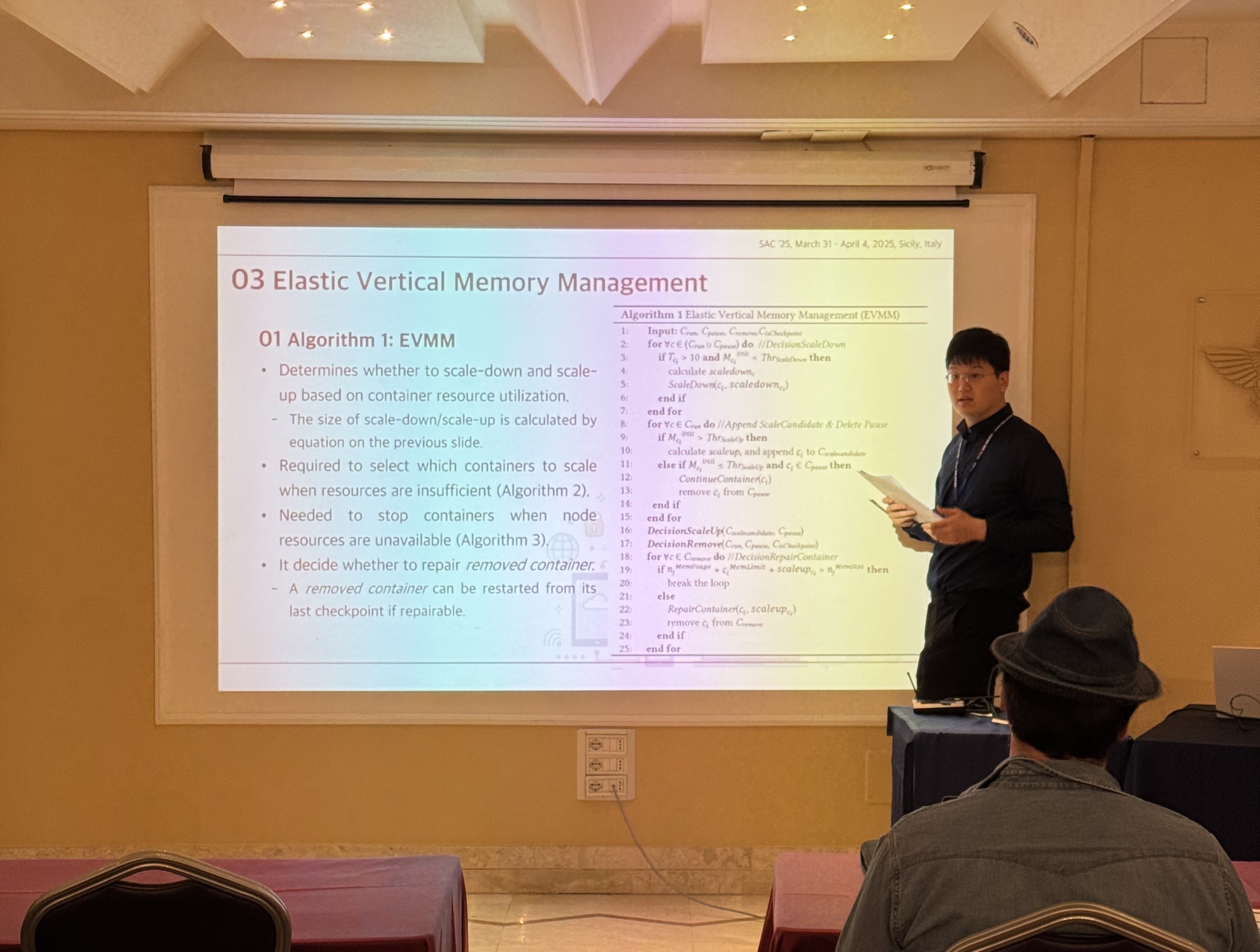 Taeshin Kang (Ph.D student) is presenting his paper.
